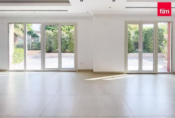 68676903 - صورة العقار 3