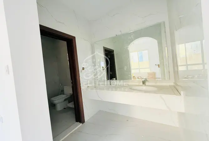 164143811 - صورة العقار 2