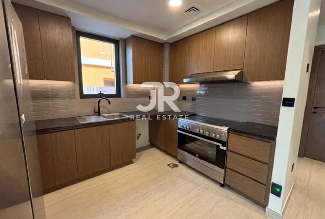 141466926 - Property Image 2