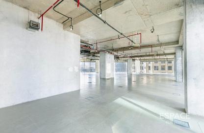 Office Space - Studio - 1 Bathroom for rent in Al Fattan Office Tower - Al Fattan Marine Towers - Jumeirah Beach Residence - Dubai