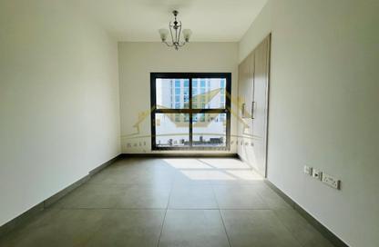 Apartment - 1 Bedroom - 2 Bathrooms for rent in Jumeirah Garden City - Al Satwa - Dubai