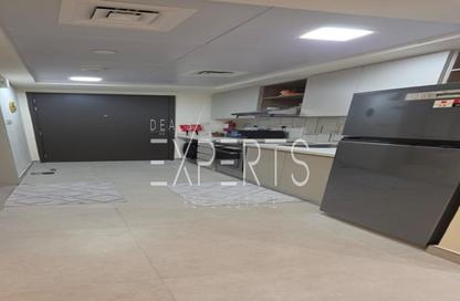 Apartment - Studio - 1 for rent in Reeman Living - Al Shamkha - Abu Dhabi Apartment - Studio - 1 for rent in Reeman Living - Al Shamkha - Abu Dhabi
