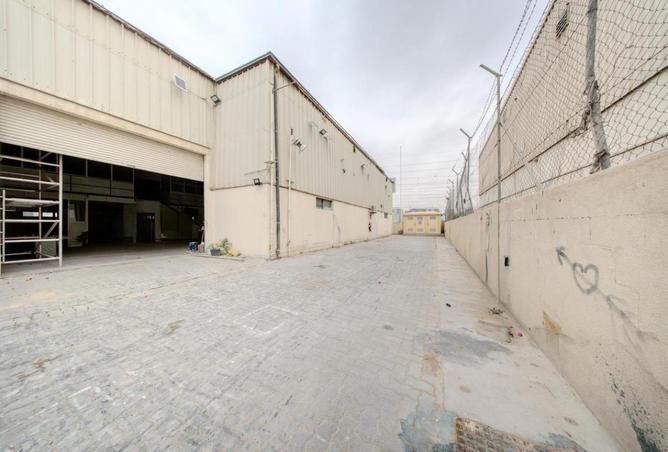 76165911 - صورة العقار 3