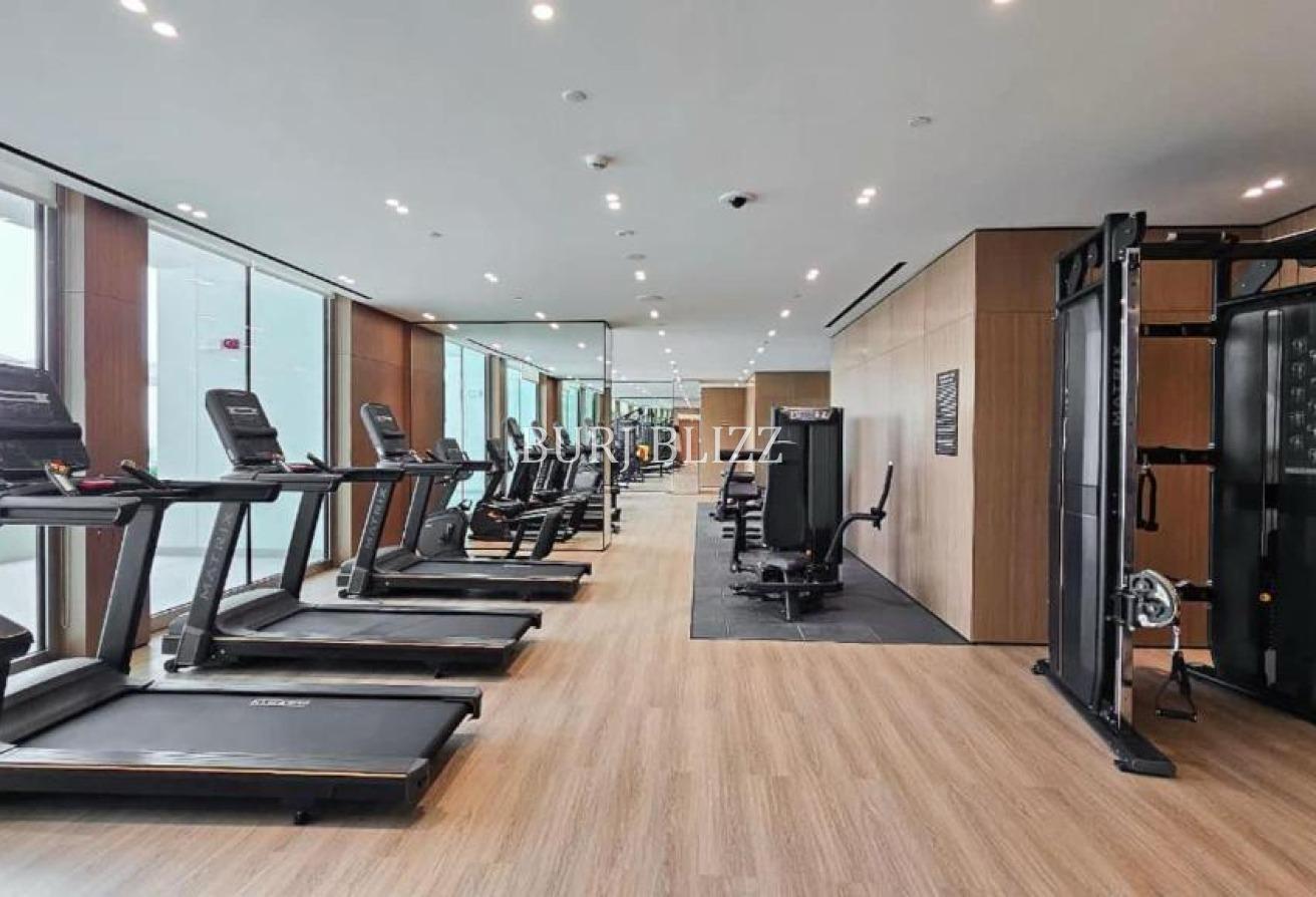 Bright and Spacious | Unfurnished | Community View photo 12
