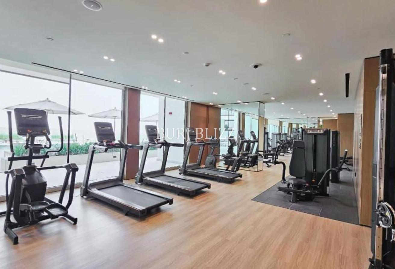 Bright and Spacious | Unfurnished | Community View photo 13