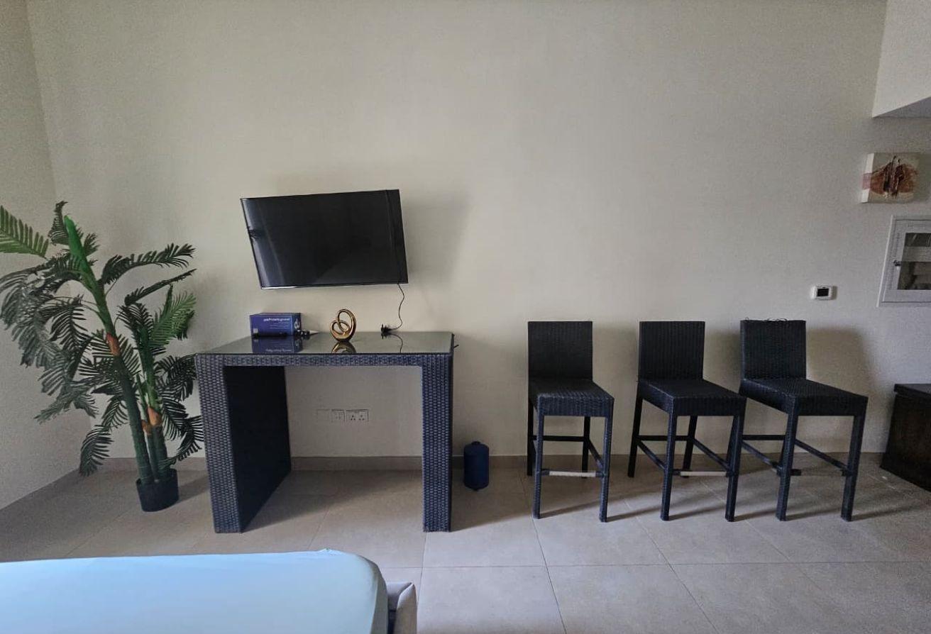 JVC Rent Furnished One Month Free Plaza Resdinces photo 6