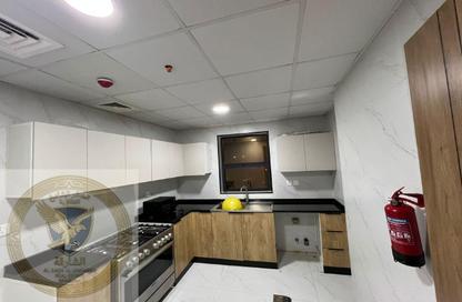 Apartment - 3 Bedrooms - 3 Bathrooms for rent in SRS Tower - Al Rashidiya 1 - Al Rashidiya - Ajman