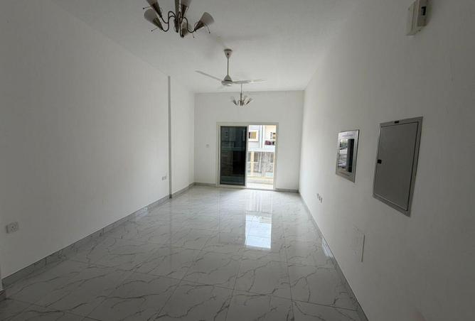 71086043 - صورة العقار 3