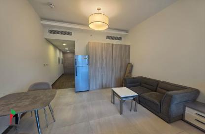 Apartment - Studio - 1 for rent in SOL Bay - Business Bay - Dubai Apartment - Studio - 1 for rent in SOL Bay - Business Bay - Dubai