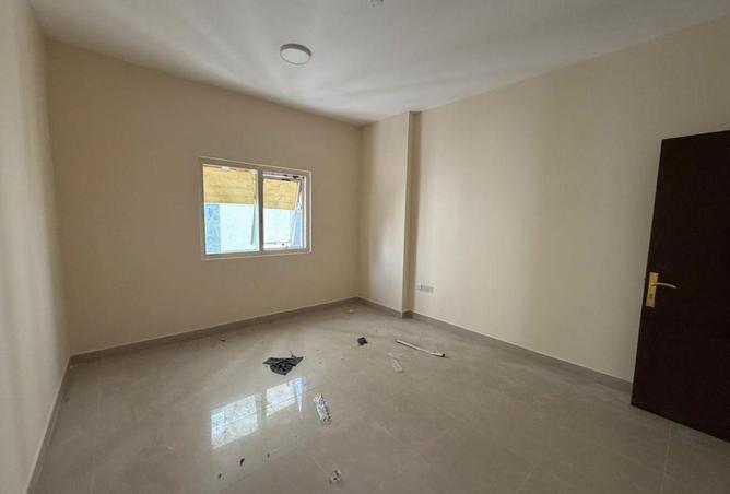 73120485 - Property Image 3