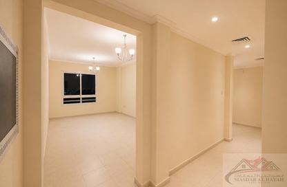 Apartment - 2 Bedrooms - 3 Bathrooms for rent in Muwaileh 29 Building - Muwaileh - Sharjah