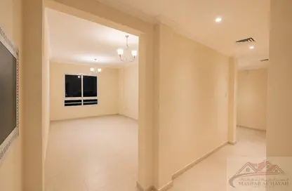 Apartment - 2 Bedrooms - 3 Bathrooms for rent in Muwaileh 29 Building - Muwaileh - Sharjah