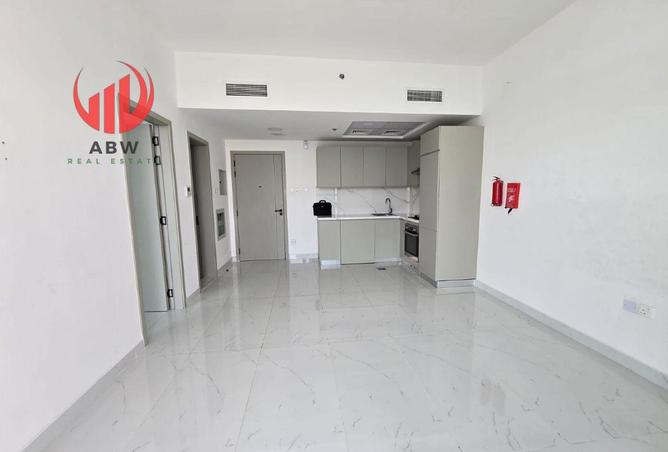 PRIME LOCATION | SPACIOUS LAYOUT | GREAT VALUE photo 2