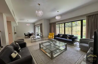 Villa - 4 Bedrooms - 5 Bathrooms for rent in Nad Al Sheba Villas - Nad Al Sheba 3 - Nad Al Sheba - Dubai