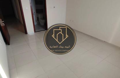 Apartment - 3 Bedrooms - 3 Bathrooms for rent in Al Jurf Industrial 2 - Al Jurf Industrial - Ajman