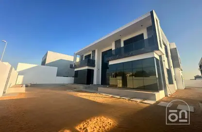 فيلا - 5 غرف نوم - 7 حمامات للايجار في المحيصنة 1 - المحيصنة - دبي