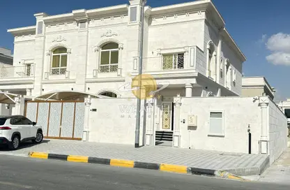 Villa - 5 Bedrooms - 7 Bathrooms for rent in Hoshi 1 - Hoshi - Al Badie - Sharjah
