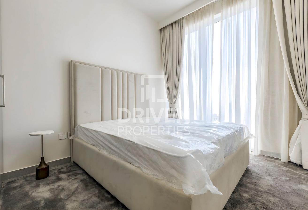 Above the 50th Floor | Corner Apt | Vacant photo 9