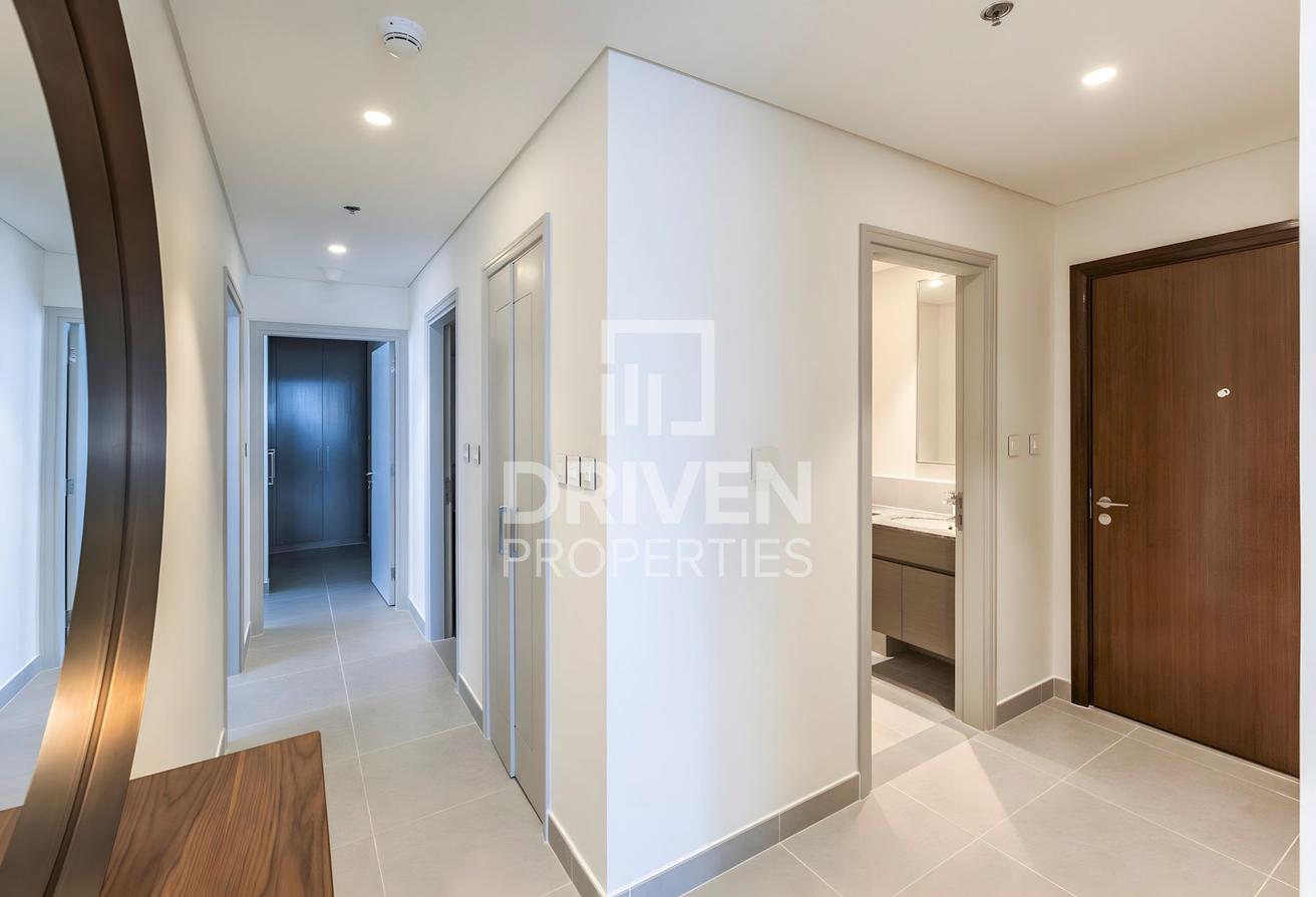 Above the 50th Floor | Corner Apt | Vacant photo 13