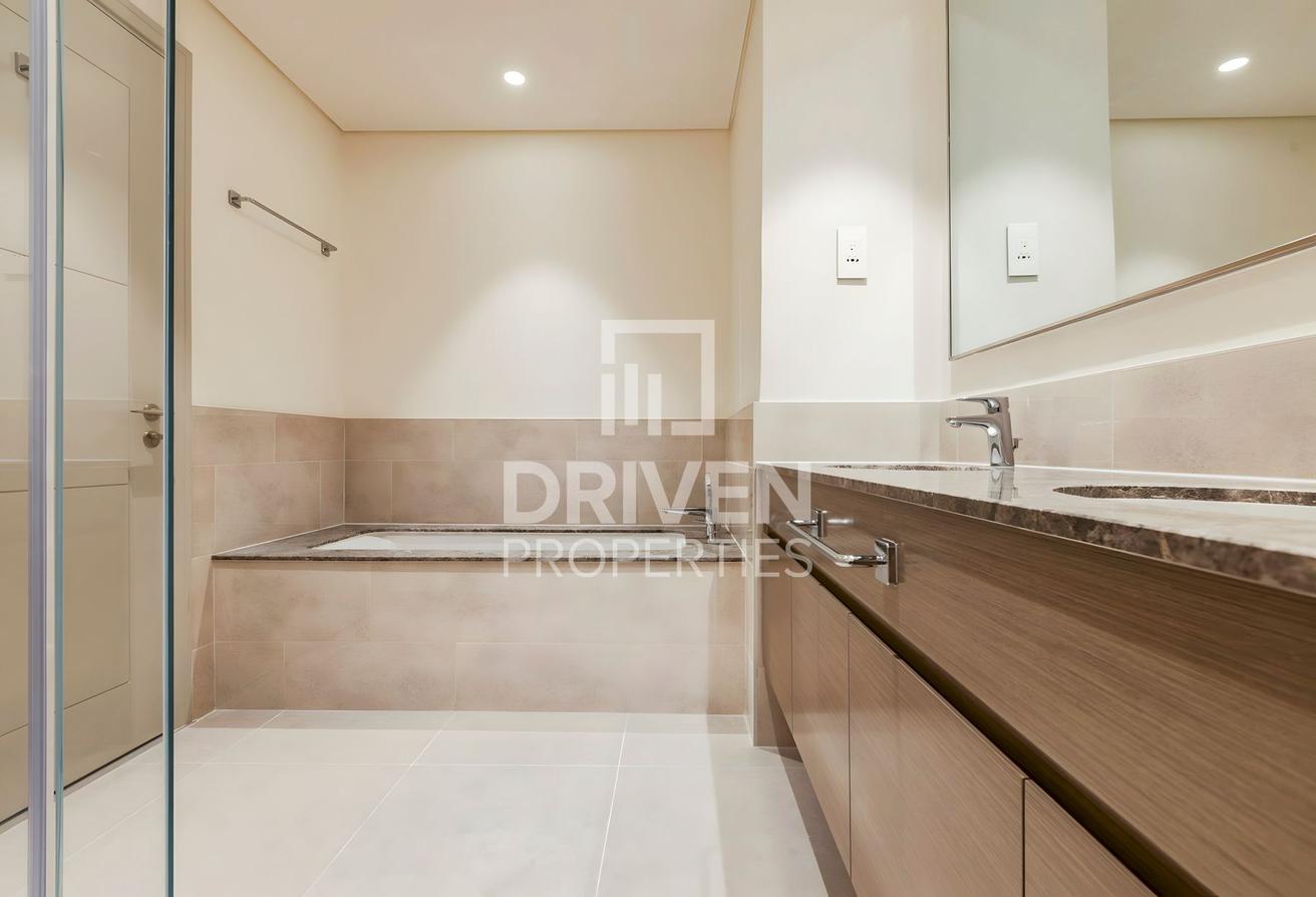 Above the 50th Floor | Corner Apt | Vacant photo 22