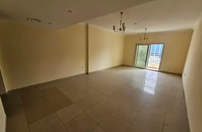 Apartment - 3 Bedrooms - 4 Bathrooms for rent in Al Mahatta - Al Qasimia - Sharjah