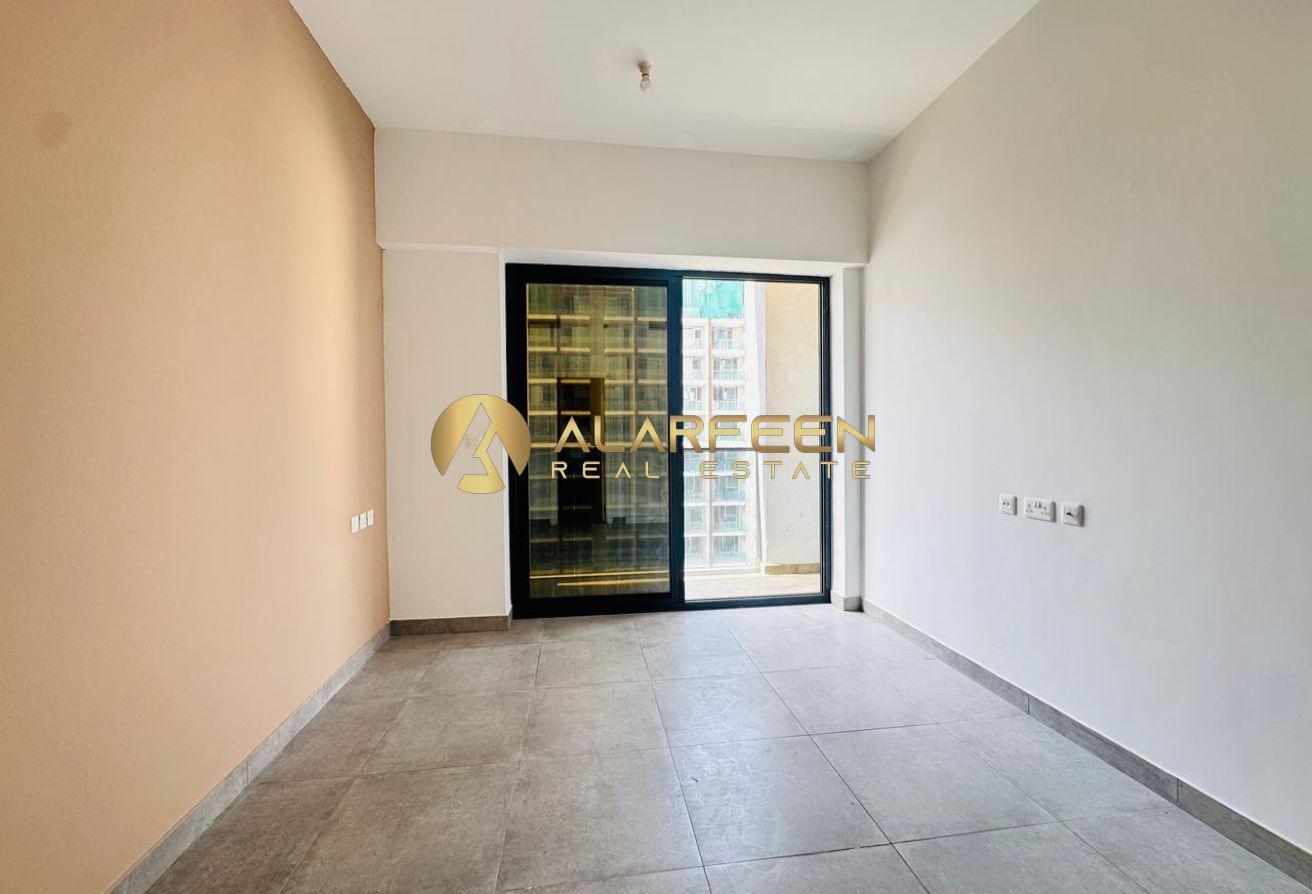 1Bhk Plus Maid | Specious | Grt Location photo 4