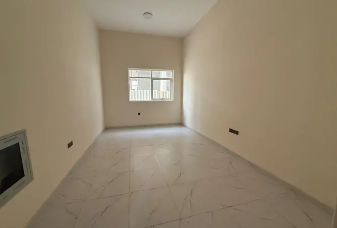 127912460 - Property Image 2