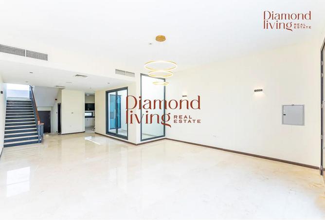 G+2+Basement | 4 BR+maid | Park view | Exclusive