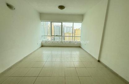 Apartment - 1 - 2 for rent in New Al Taawun Road - Al Taawun - Sharjah