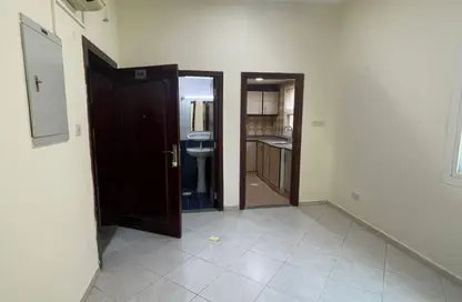 شقة - غرفة نوم - 2 حمامات للايجار في المرر - ديرة - دبي
