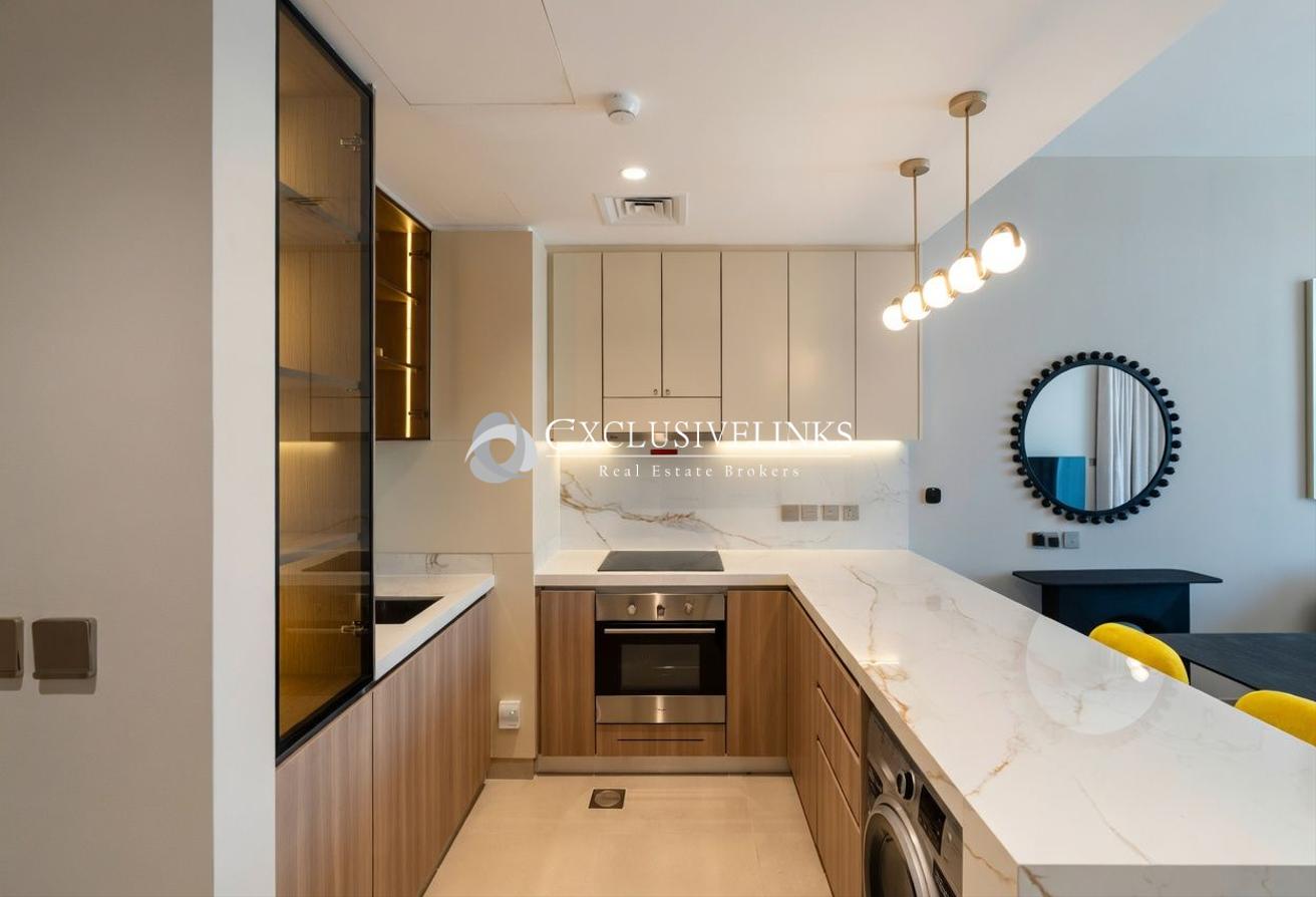 Brand New Furnished 1BR | Balcony | Near Metro photo 9