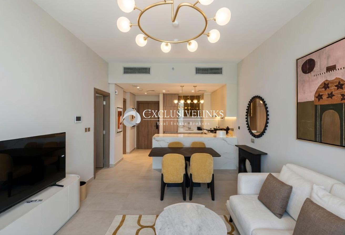 Brand New Furnished 1BR | Balcony | Near Metro photo 4