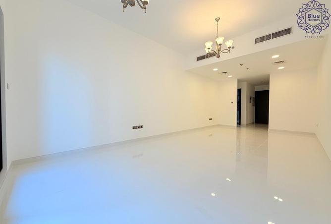 98257751 - Property Image 2