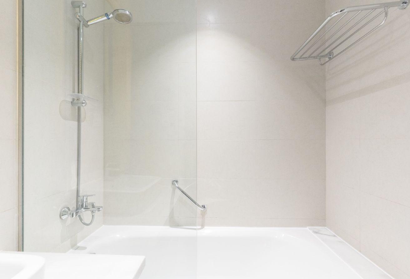 Fully Furnished | Vacant Now | Canal View photo 16