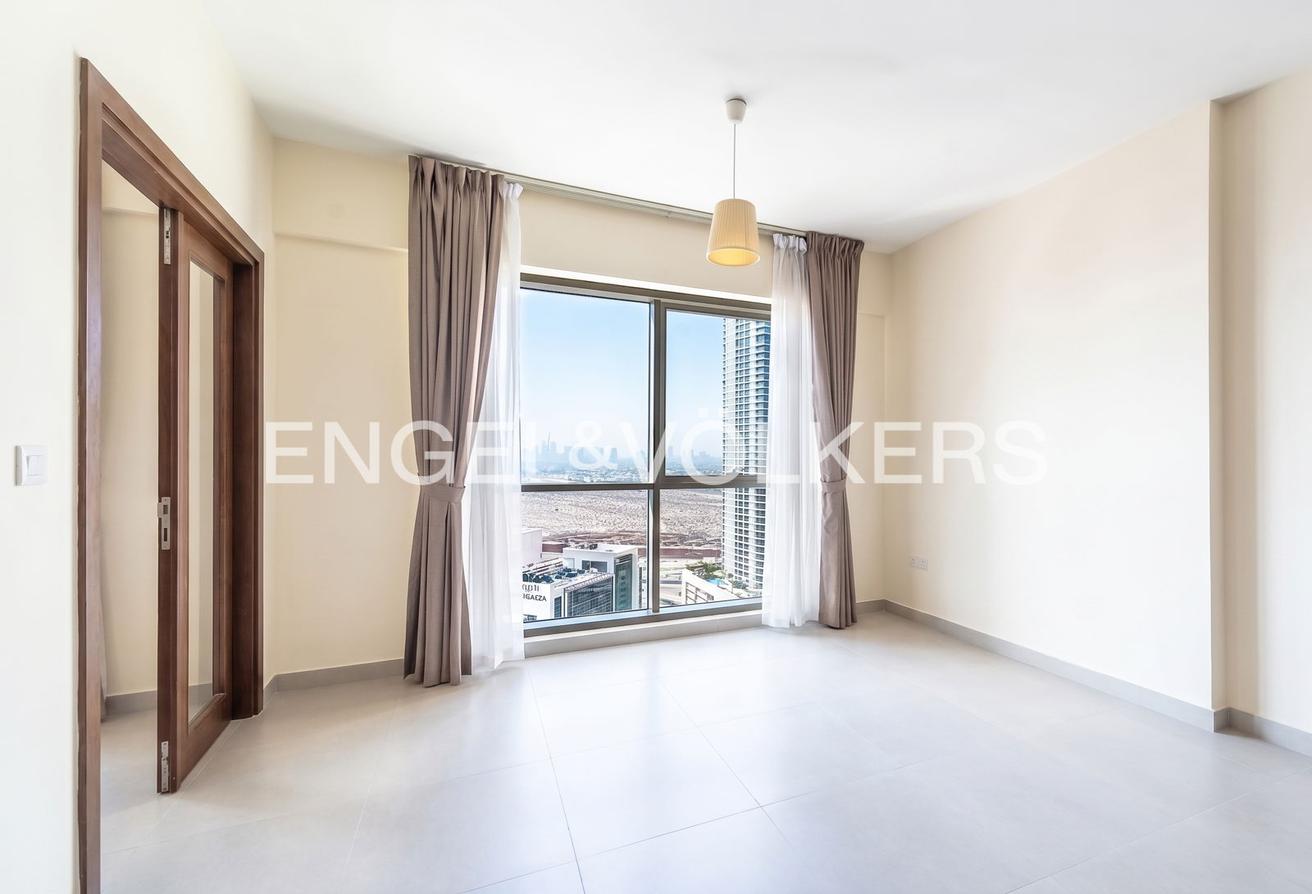 Vacant | Stunning View | High Floor photo 2