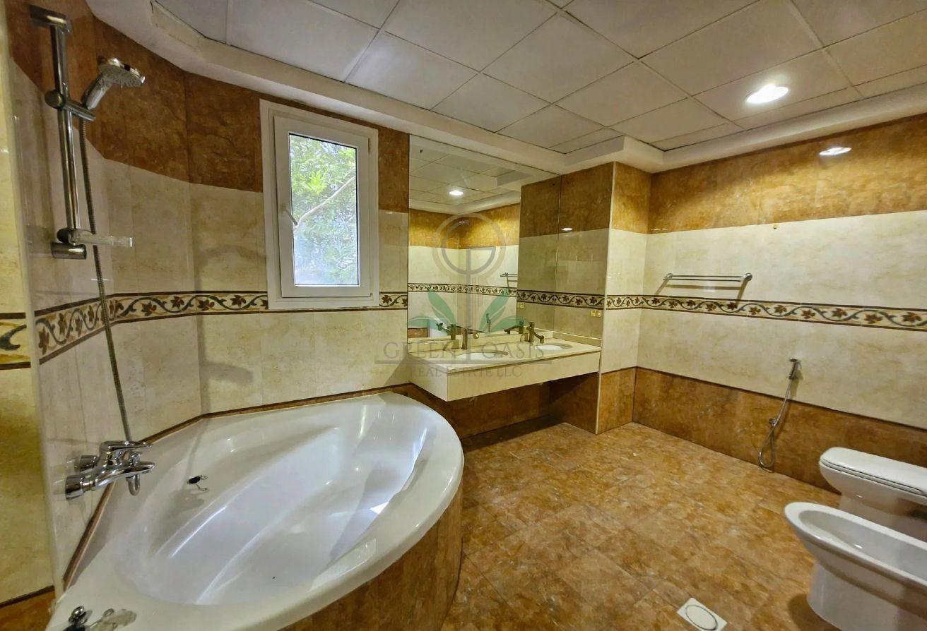 SPACIOUS & LUXURIOUS 5BR VILLA|PRIVATE POOL photo 20