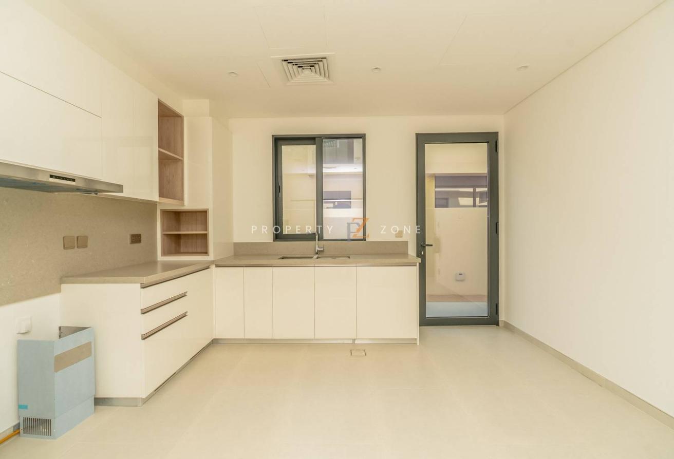 Exclusive | Multiple Options | Motivated Landlord photo 7