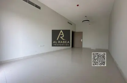 Apartment - 3 Bedrooms - 3 Bathrooms for rent in Al Jurf 2 - Al Jurf - Ajman Downtown - Ajman