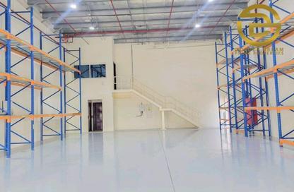 Warehouse - Studio - 1 Bathroom for rent in Umm Ramool - Dubai Warehouse - Studio - 1 Bathroom for rent in Umm Ramool - Dubai