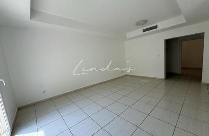 Townhouse - 2 - 2 for rent in Springs 2 - The Springs - Dubai