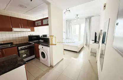 شقة - 1 حمام للايجار في برج مانشستر - دبي مارينا - دبي