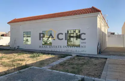 فيلا - 2 غرف نوم - 3 حمامات للايجار في الخوانيج 1 - الخوانيج - دبي