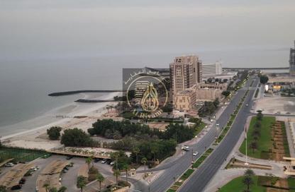 Apartment - 1 Bedroom - 2 Bathrooms for rent in Corniche Tower - Ajman Corniche Road - Ajman