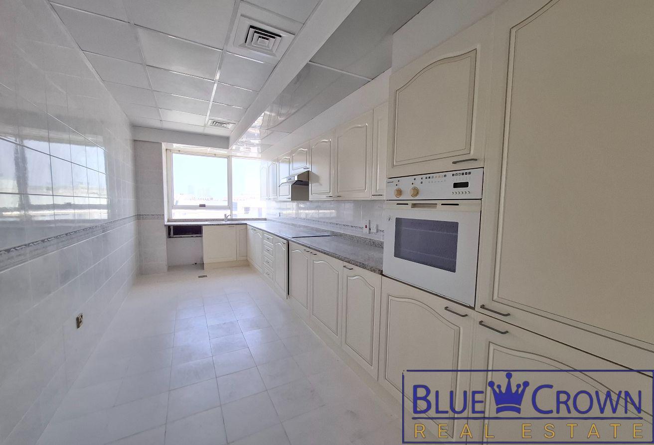 Huge Flat:Chiller Free:Luxurious:Spacious:Lavish photo 8