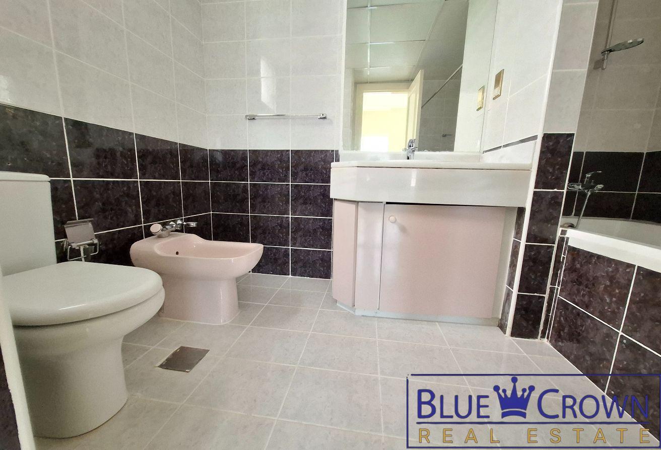 Huge Flat:Chiller Free:Luxurious:Spacious:Lavish photo 13