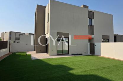 Townhouse - 4 - 5 for rent in La Violeta 1 - La Violeta - Villanova - Dubai Townhouse - 4 - 5 for rent in La Violeta 1 - La Violeta - Villanova - Dubai