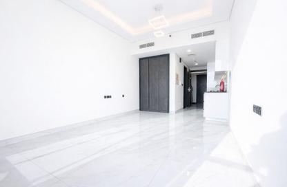 Apartment - Studio - 1 Bathroom for rent in Samana Golf Avenue - Dubai Studio City - Dubai