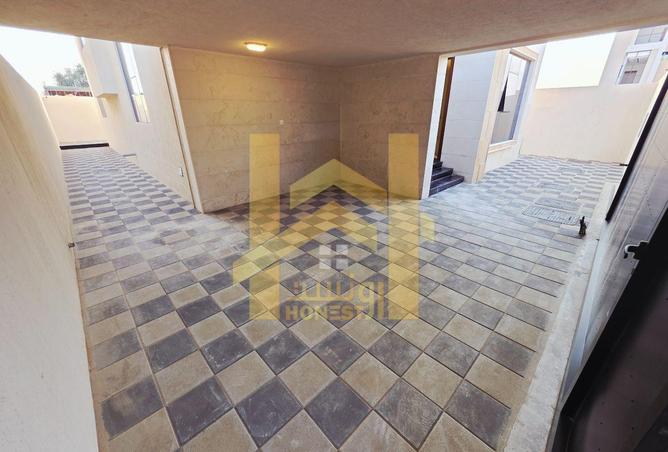 56542110 - صورة العقار 3