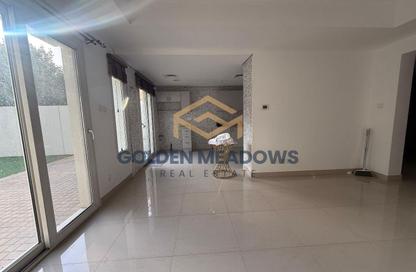 Townhouse - 2 Bedrooms - 3 Bathrooms for rent in Springs 8 - The Springs - Dubai Townhouse - 2 Bedrooms - 3 Bathrooms for rent in Springs 8 - The Springs - Dubai