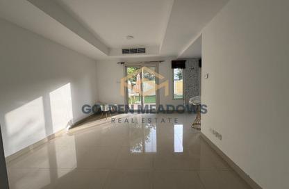 Townhouse - 2 Bedrooms - 3 Bathrooms for rent in Springs 8 - The Springs - Dubai Townhouse - 2 Bedrooms - 3 Bathrooms for rent in Springs 8 - The Springs - Dubai